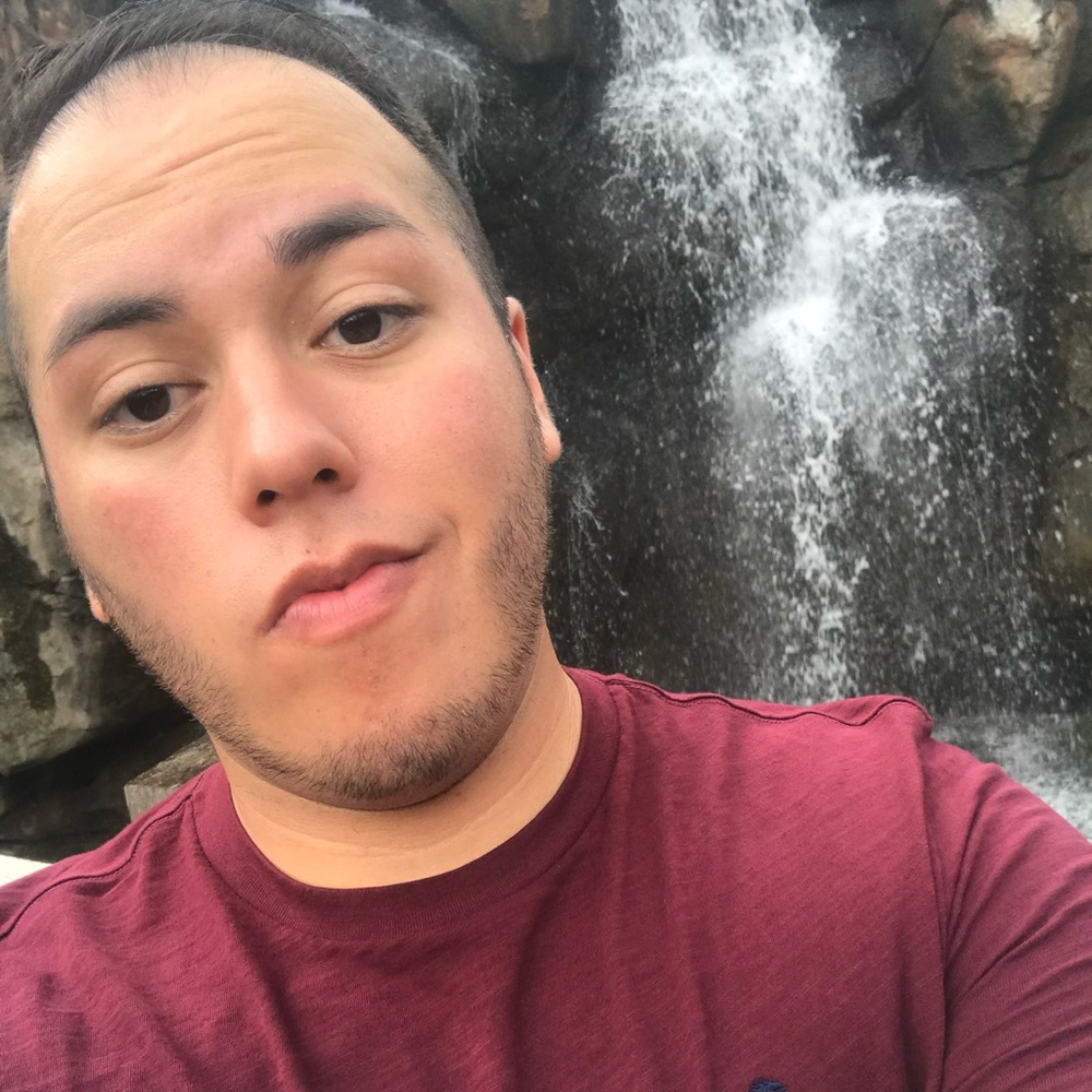 Meet your Posher, Isaiah